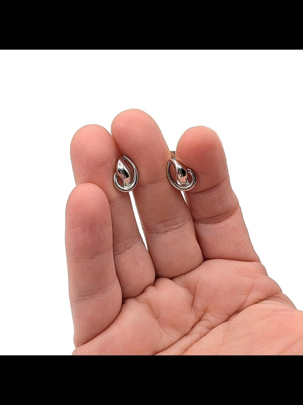 925 Sterling Silver Teardrop Stud Earrings - Picture 3 of 4